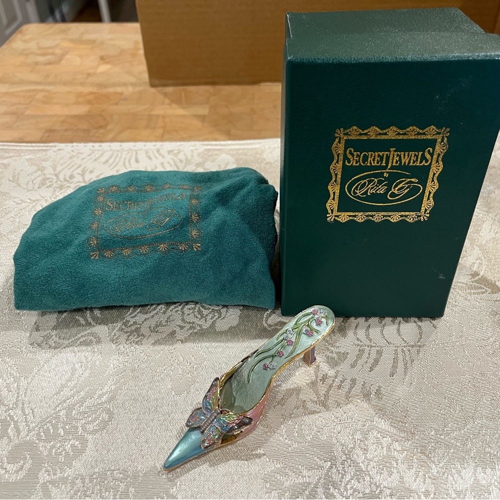 Iridescent Green Butterfly Mini Heel Figurine